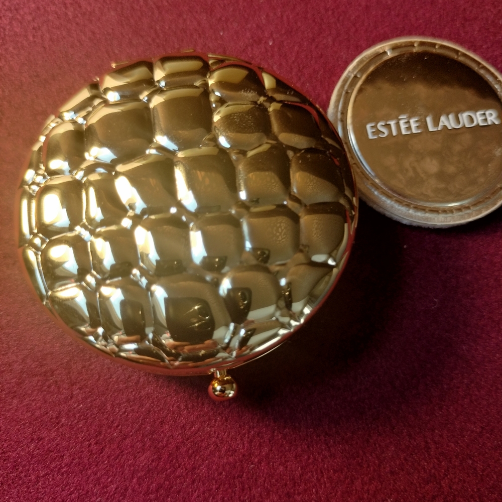 Estee Lauder Gold Textured Compact